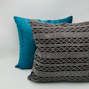 JH336-5050-COUSSIN EN VELOURS – Image 2